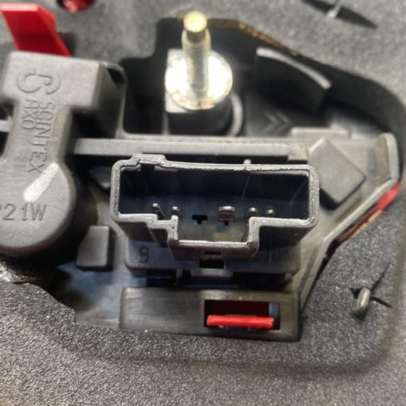 Feu arriere principal droit (feux) PEUGEOT 206 Photo n°3