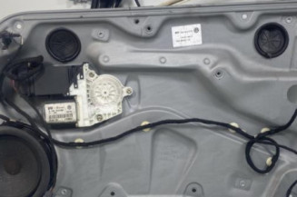 Leve vitre electrique avant droit VOLKSWAGEN GOLF 4 Photo n°1