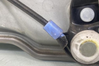 Leve vitre electrique avant droit VOLKSWAGEN GOLF 4