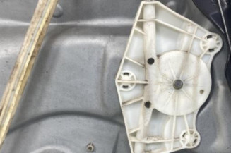 Leve vitre electrique avant droit VOLKSWAGEN GOLF 4