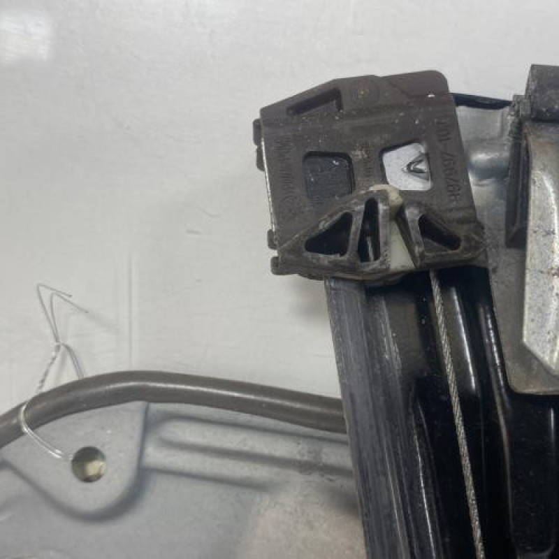 Leve vitre electrique avant droit VOLKSWAGEN GOLF 4 Photo n°10