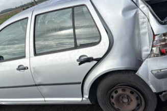 Leve vitre electrique avant droit VOLKSWAGEN GOLF 4