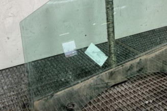 Vitre avant gauche PEUGEOT 308 1