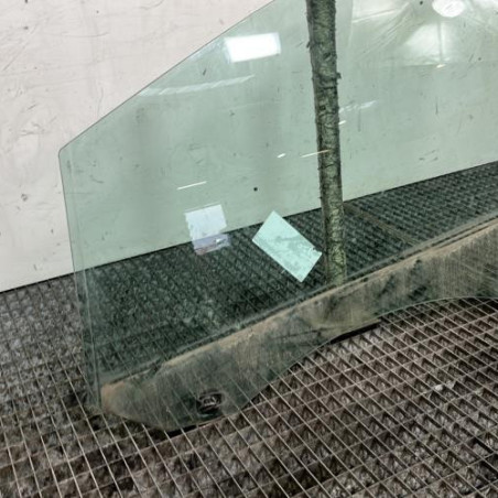 Vitre avant gauche PEUGEOT 308 1