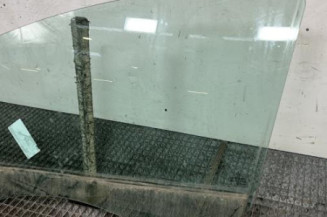 Vitre avant gauche PEUGEOT 308 1