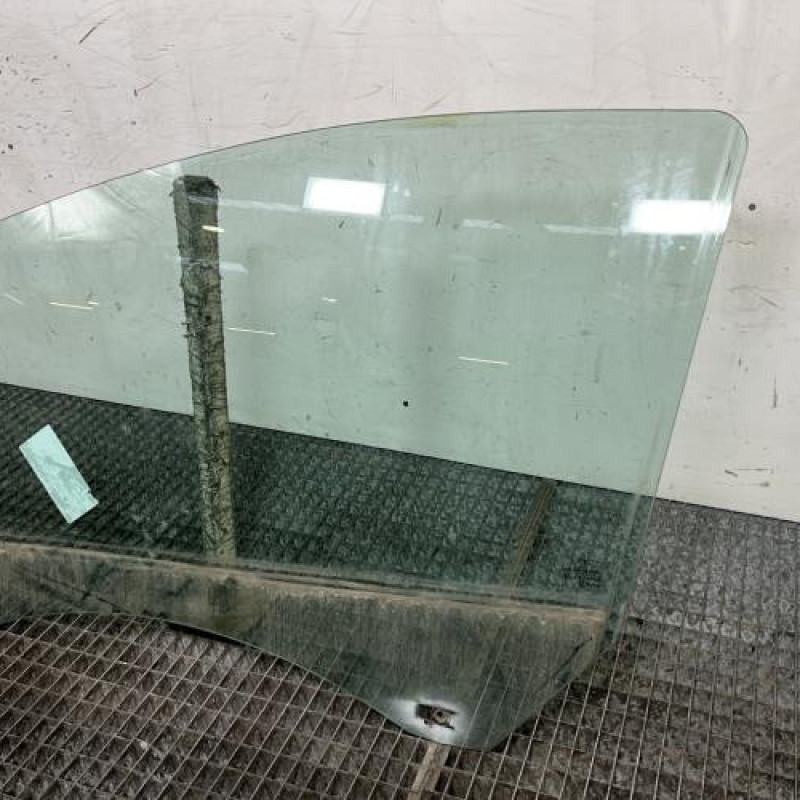 Vitre avant gauche PEUGEOT 308 1 Photo n°3