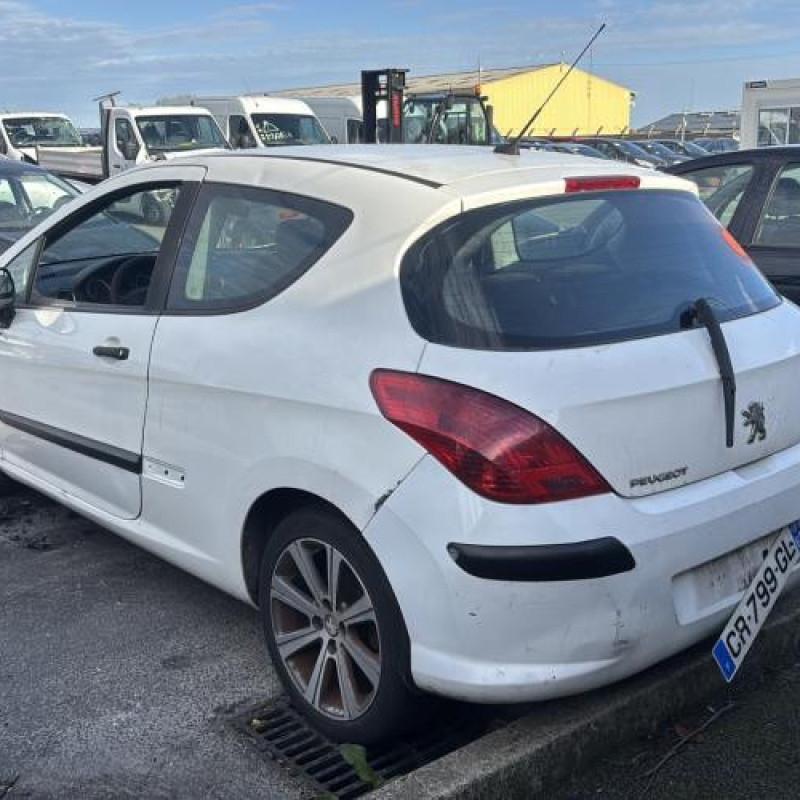 Vitre avant gauche PEUGEOT 308 1 Photo n°7