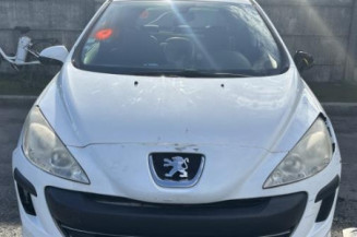 Vitre avant gauche PEUGEOT 308 1