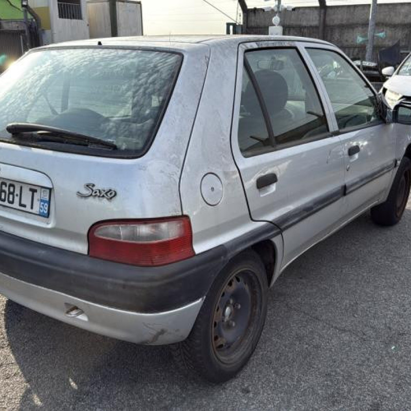 Moteur essuie glace avant CITROEN SAXO Photo n°12