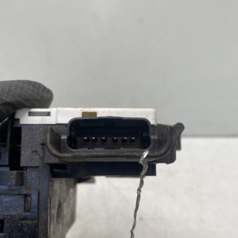 Serrure avant gauche PEUGEOT 207 Photo n°5