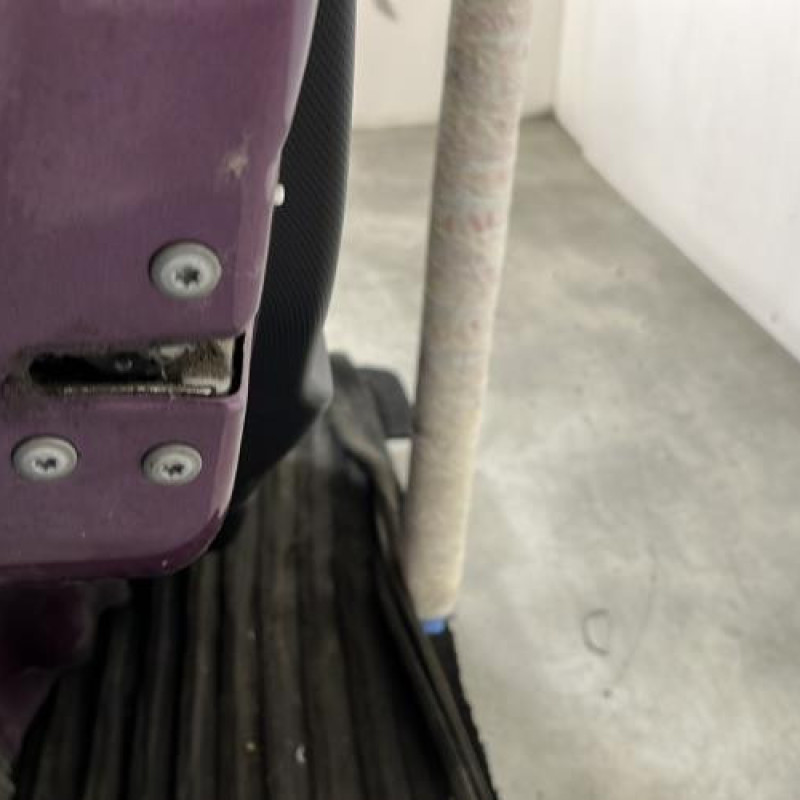 Porte arriere gauche PEUGEOT 107 Photo n°3