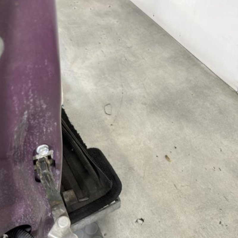 Porte avant droit PEUGEOT 107 Photo n°4