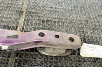 Renfort pare choc arriere (traverse) PEUGEOT 107