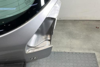 Malle/Hayon arriere RENAULT MEGANE 3