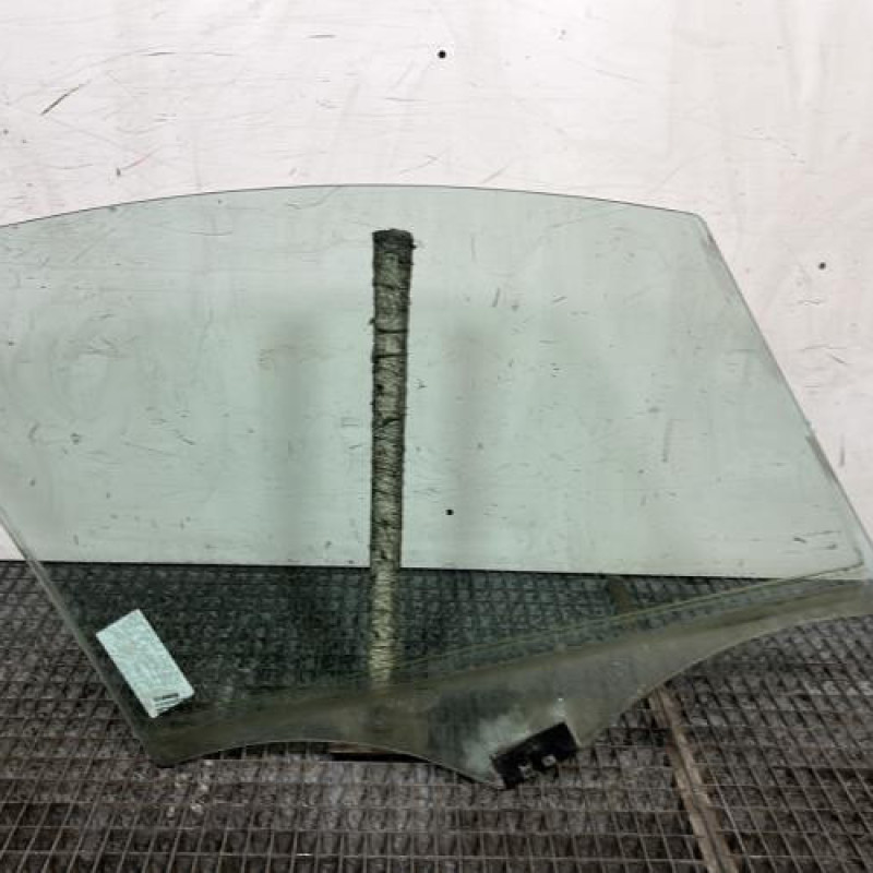 Vitre avant gauche RENAULT GRAND MODUS Photo n°4