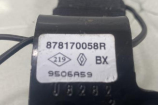 Attache ceinture arriere gauche RENAULT CLIO 4