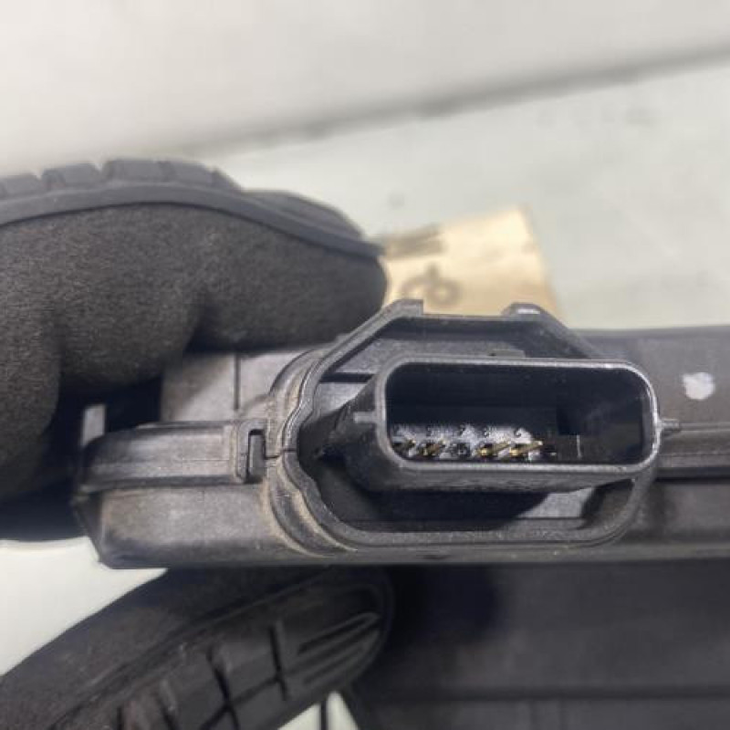 Serrure arriere droit RENAULT CLIO 4 Photo n°6