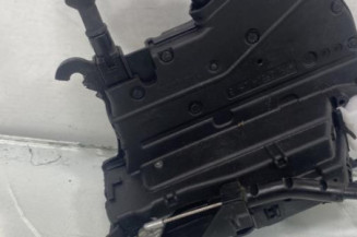 Serrure avant gauche RENAULT CLIO 4