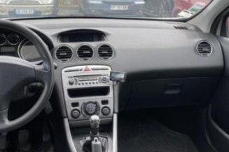 Malle/Hayon arriere PEUGEOT 308 1