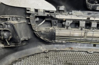 Pare choc avant PEUGEOT 308 1