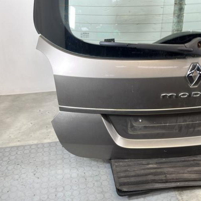 Malle/Hayon arriere RENAULT MODUS Photo n°5