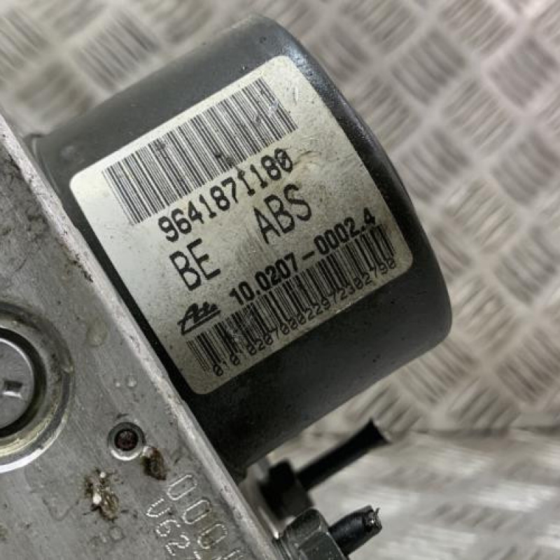 Bloc ABS (freins anti-blocage) PEUGEOT 206 Photo n°3