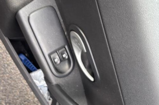 Bras essuie glace arriere RENAULT CLIO 3