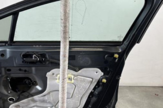 Porte avant droit PEUGEOT 5008 1