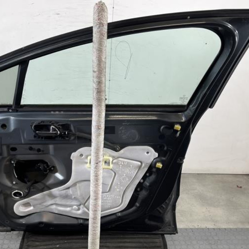 Porte avant droit PEUGEOT 5008 1 Photo n°7