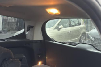 Retroviseur droit PEUGEOT 5008 1