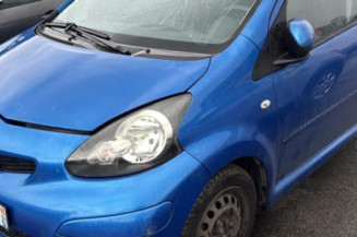 Moteur essuie glace avant TOYOTA AYGO 1