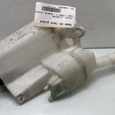 Vase de lave glace TOYOTA AYGO 1 Photo n°1