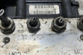 Bloc ABS (freins anti-blocage) NISSAN MICRA 3