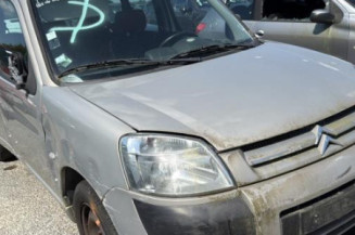 Optique avant principal gauche (feux)(phare) CITROEN BERLINGO 1