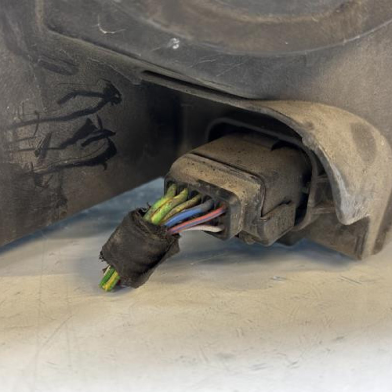 Optique avant principal gauche (feux)(phare) CITROEN C3 PICASSO Photo n°6