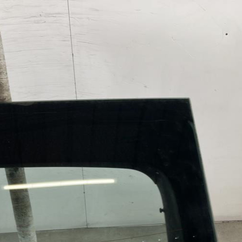 Malle/Hayon arriere CITROEN C4 1 Photo n°3