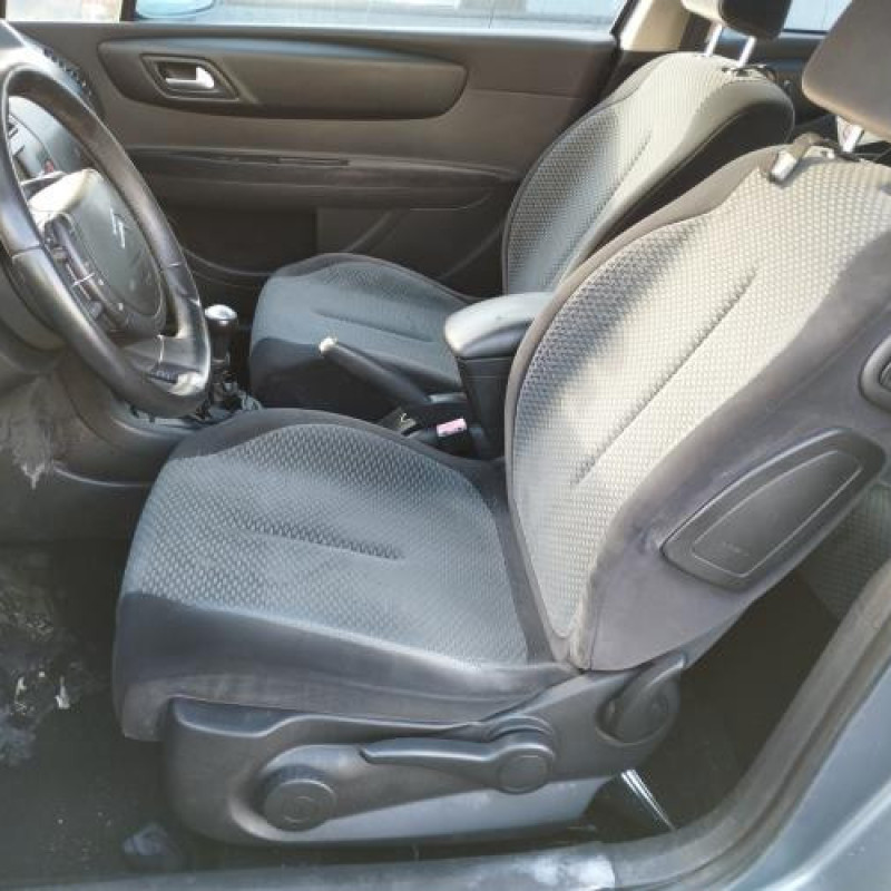 Malle/Hayon arriere CITROEN C4 1 Photo n°17