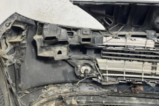 Pare choc avant PEUGEOT 207