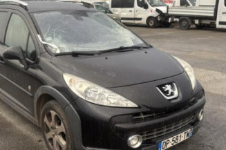 Pare choc avant PEUGEOT 207