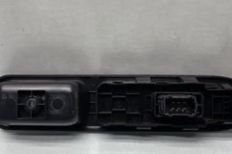 Interrupteur de leve vitre avant droit PEUGEOT 207