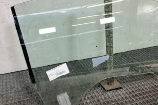 Vitre avant droit PEUGEOT 207