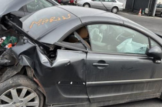 Vitre avant droit PEUGEOT 207