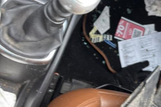 Vitre avant droit PEUGEOT 207