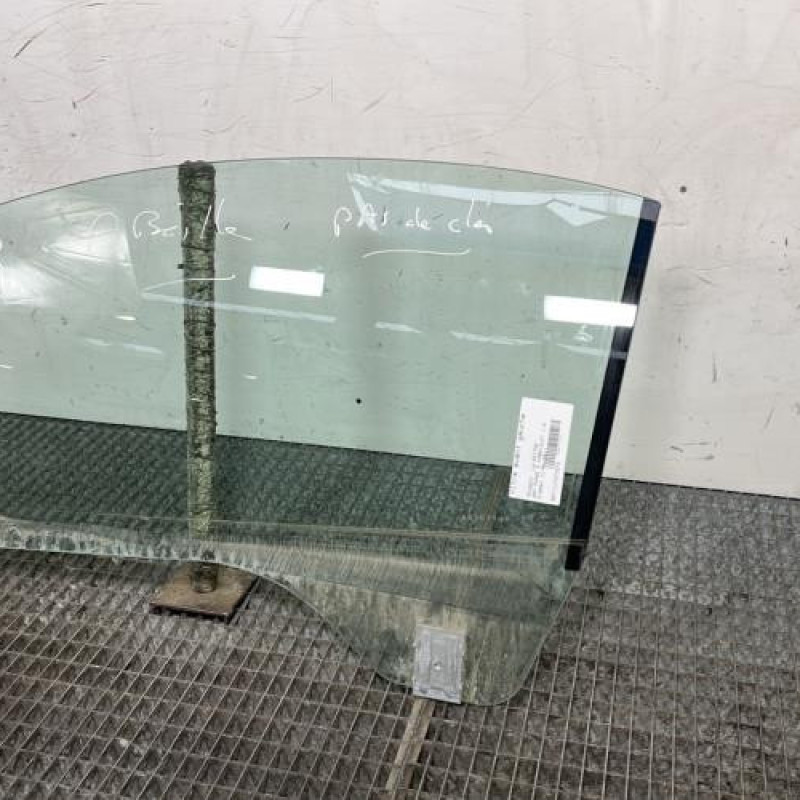 Vitre avant gauche PEUGEOT 207 Photo n°3