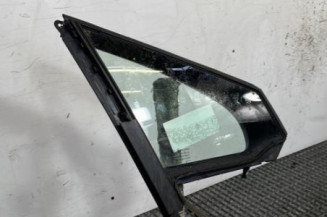 Custode avant droit (porte) PEUGEOT 208 1