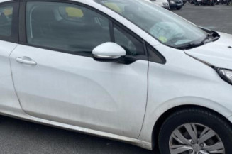 Feu arriere principal gauche (feux) PEUGEOT 208 1