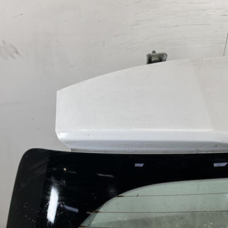 Malle/Hayon arriere PEUGEOT 208 1