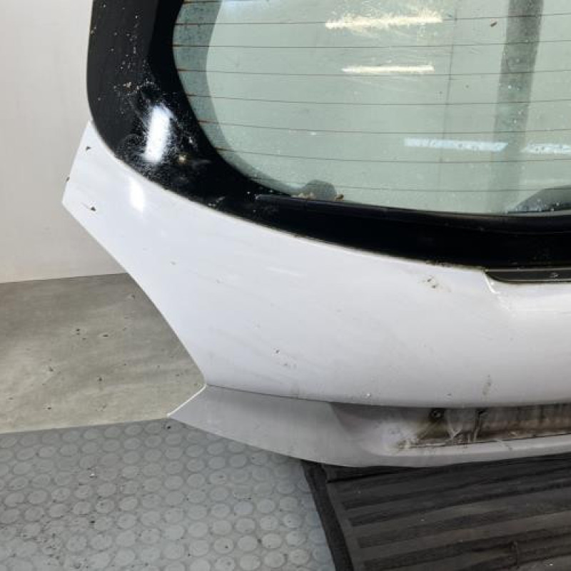 Malle/Hayon arriere PEUGEOT 208 1 Photo n°5