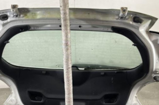 Malle/Hayon arriere PEUGEOT 208 1