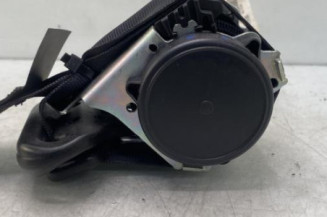 Ceinture arriere droit PEUGEOT 208 1
